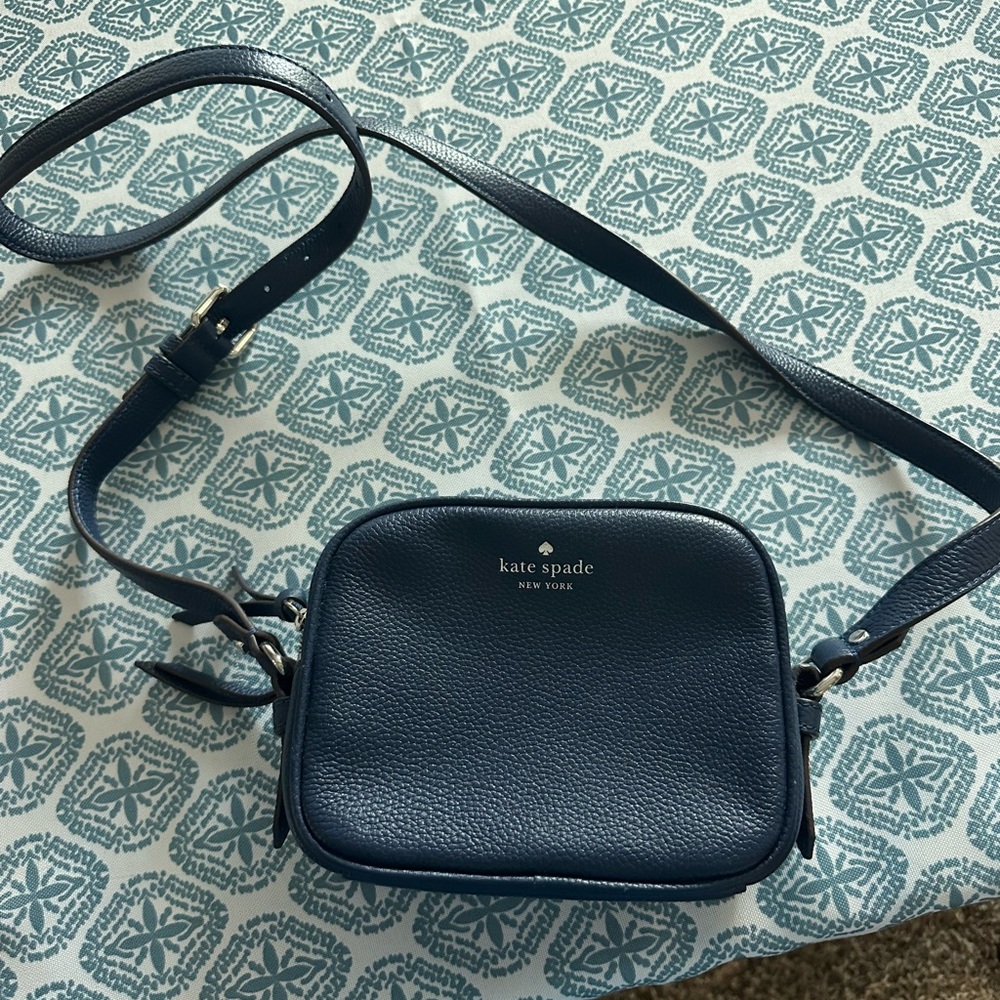 2 zipper, navy blue Kate Spade shoulder/crossbody purse